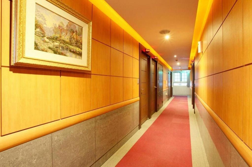 Sinyoung Motel Szöul Kültér fotó