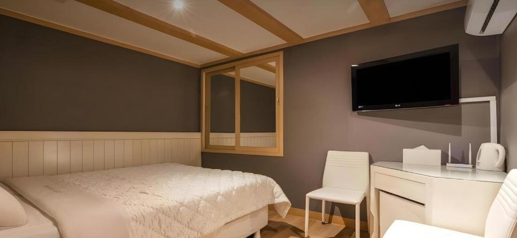 Sinyoung Motel Szöul Kültér fotó